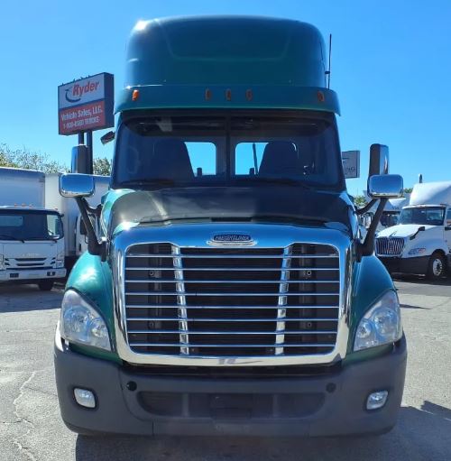 Top Problems That Can Go Wrong With Your Freightliner Truck — And How to Prevent Them